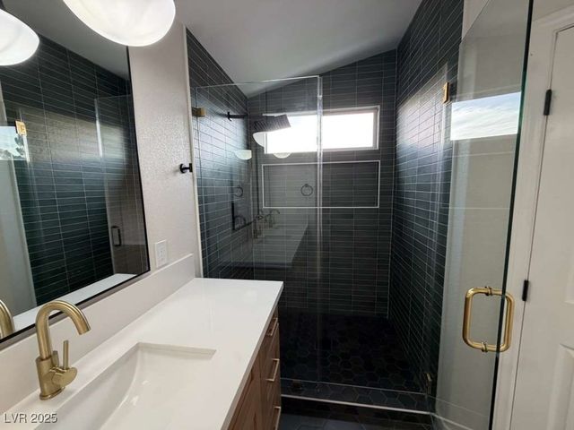 7313 Sunspot Drive, Las Vegas, NV 89128