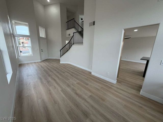 7313 Sunspot Drive, Las Vegas, NV 89128