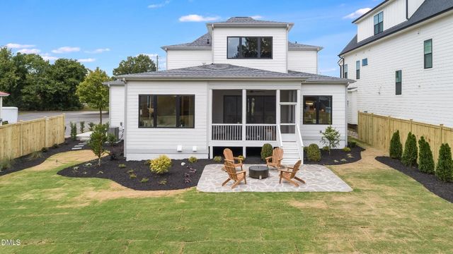 307 S Elm Street, Apex, NC 27502