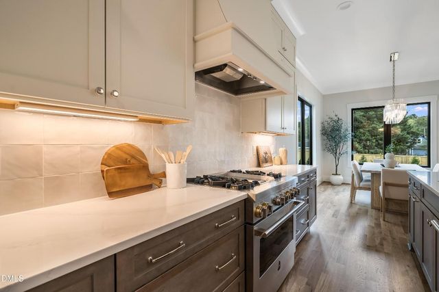 307 S Elm Street, Apex, NC 27502