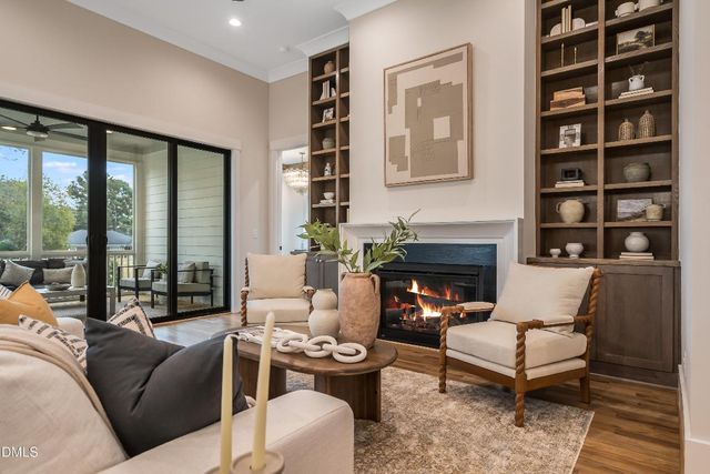 307 S Elm Street, Apex, NC 27502