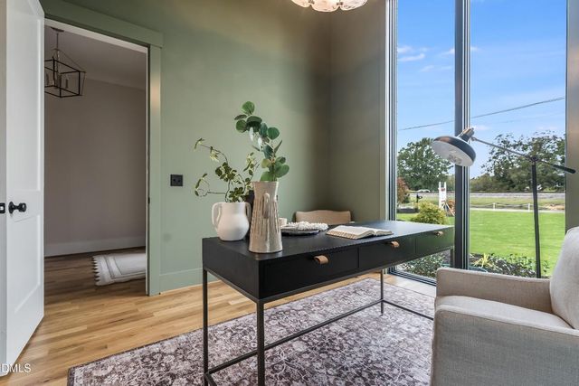 307 S Elm Street, Apex, NC 27502