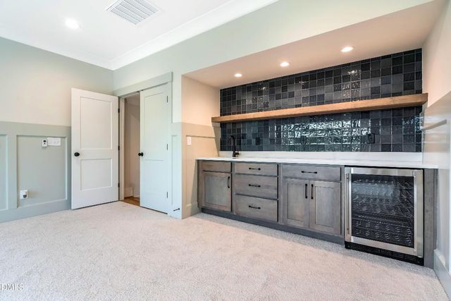 307 S Elm Street, Apex, NC 27502