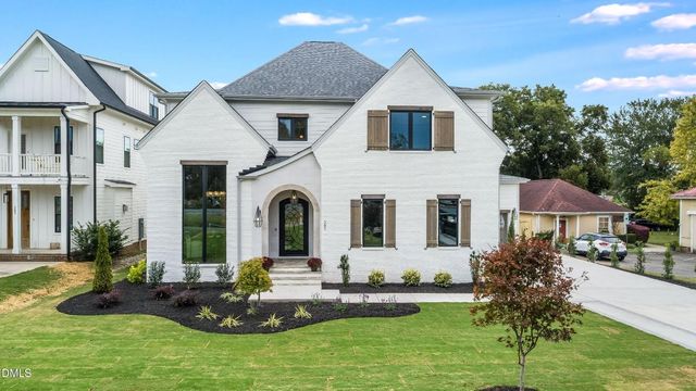 307 S Elm Street, Apex, NC 27502