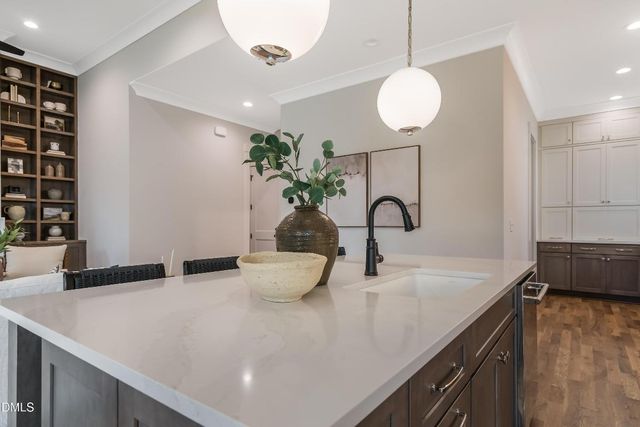 307 S Elm Street, Apex, NC 27502