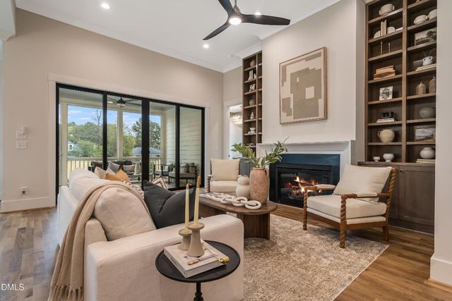 307 S Elm Street, Apex, NC 27502