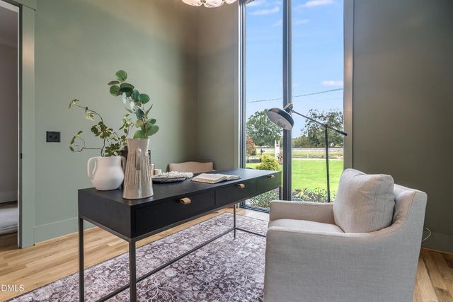 307 S Elm Street, Apex, NC 27502