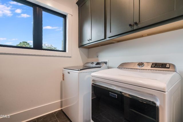 307 S Elm Street, Apex, NC 27502