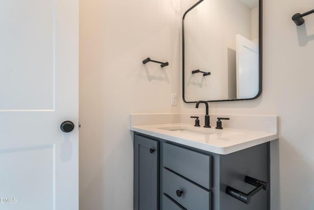 307 S Elm Street, Apex, NC 27502