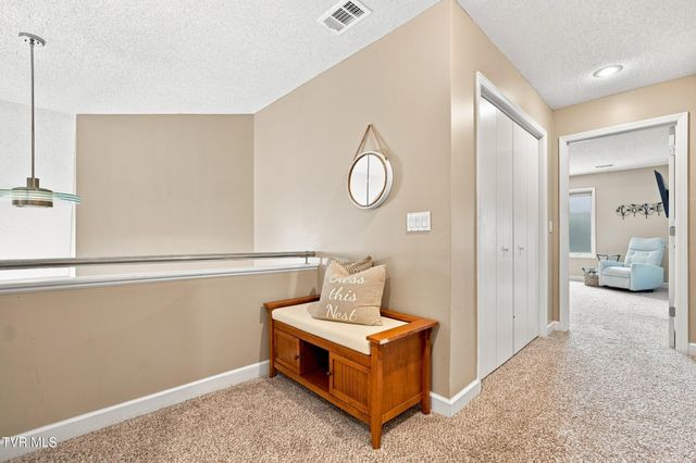 3335 Bondwood Circle, Johnson City, TN 37604