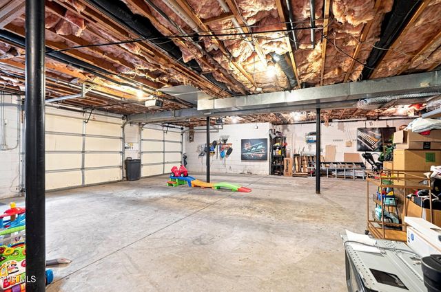 3335 Bondwood Circle, Johnson City, TN 37604