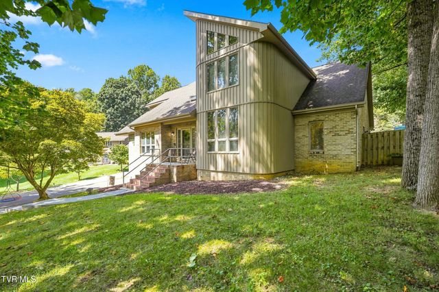 3335 Bondwood Circle, Johnson City, TN 37604
