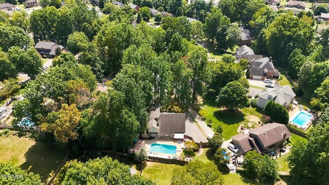 3335 Bondwood Circle, Johnson City, TN 37604
