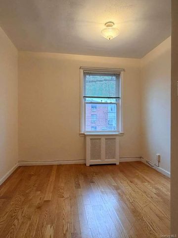 7731 166th Street, Fresh Meadows, NY 11366