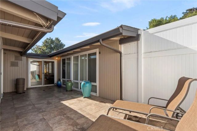 449 S Prospect Ave, Manhattan Beach, CA 90266