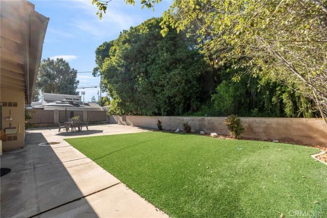 449 S Prospect Ave, Manhattan Beach, CA 90266