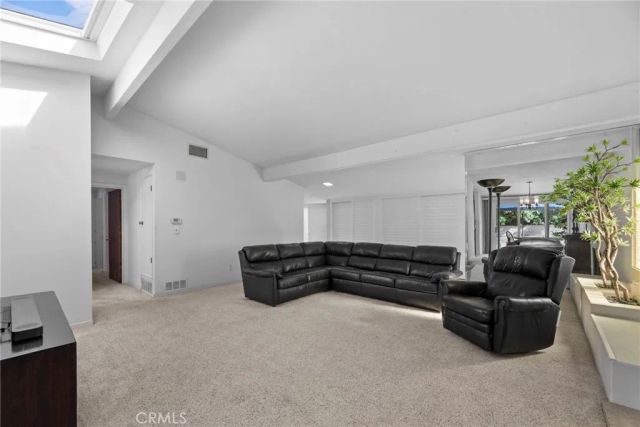 449 S Prospect Ave, Manhattan Beach, CA 90266