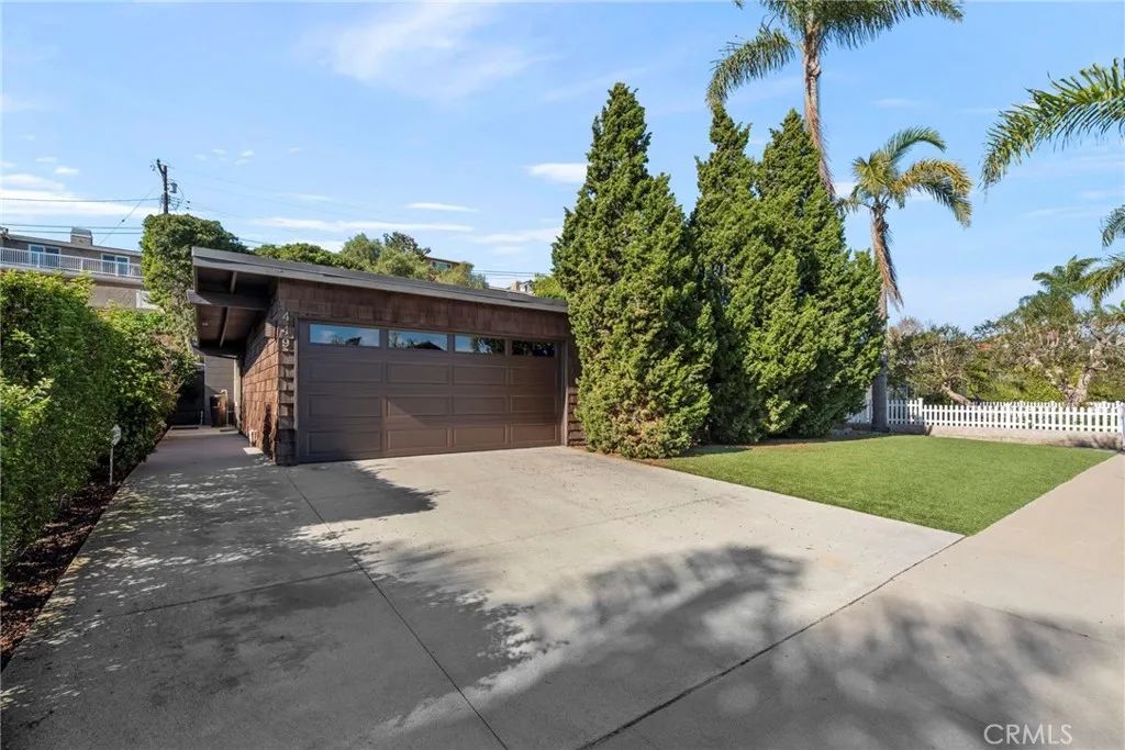 449 S Prospect Ave, Manhattan Beach, CA 90266
