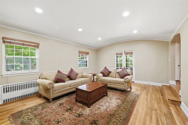 1264 Bellerock St, Squirrel Hill, PA 15217