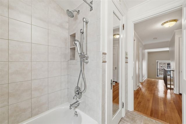 1264 Bellerock St, Squirrel Hill, PA 15217