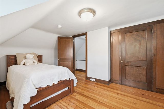 1264 Bellerock St, Squirrel Hill, PA 15217