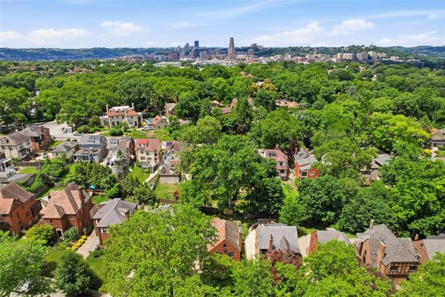 1264 Bellerock St, Squirrel Hill, PA 15217