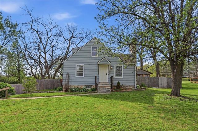 3032 N 63rd Street, Kansas City, KS 66104