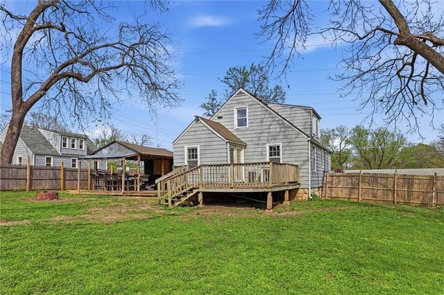 3032 N 63rd Street, Kansas City, KS 66104