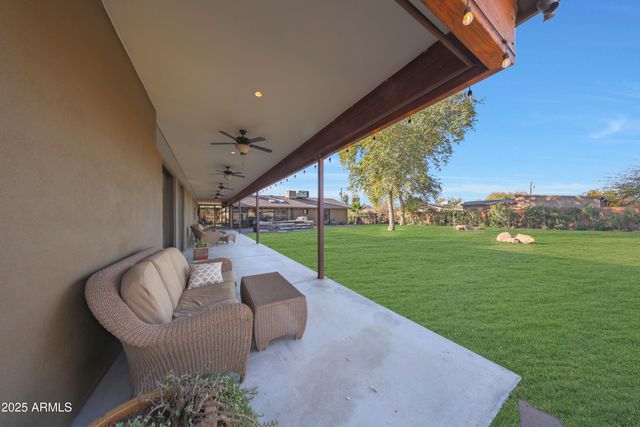 2718 E CAMPO BELLO Drive, Phoenix, AZ 85032