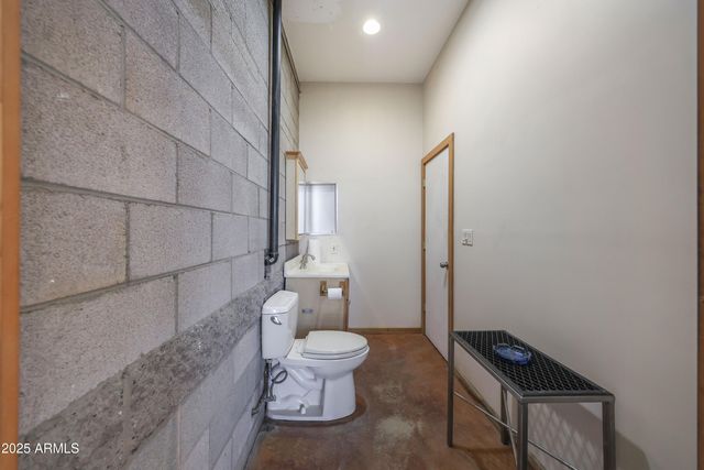 2718 E CAMPO BELLO Drive, Phoenix, AZ 85032