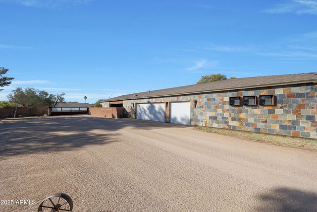 2718 E CAMPO BELLO Drive, Phoenix, AZ 85032