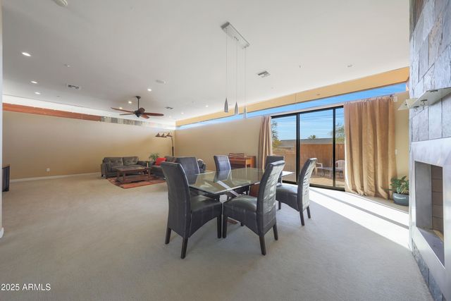 2718 E CAMPO BELLO Drive, Phoenix, AZ 85032