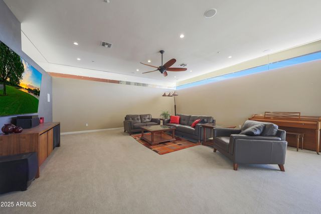 2718 E CAMPO BELLO Drive, Phoenix, AZ 85032