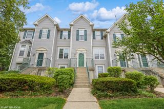 1855 Grandview Place, Montgomery, IL 60538