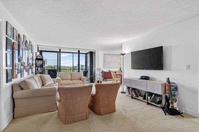 7835 Lakeside Boulevard 972, Boca Raton, FL 33434