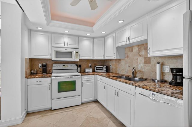 7835 Lakeside Boulevard 972, Boca Raton, FL 33434