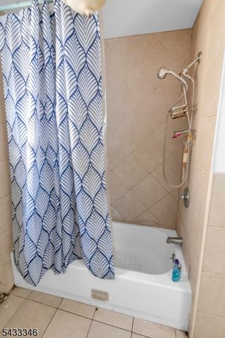 135 N 4Th St, Paterson City, NJ 07522