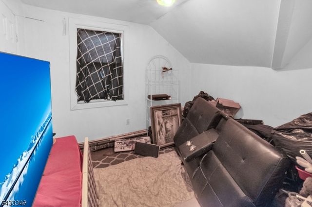 135 N 4Th St, Paterson City, NJ 07522