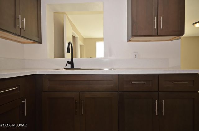 2602 E Coconino Vista, Tucson, AZ 85713