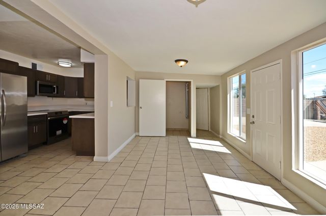 2602 E Coconino Vista, Tucson, AZ 85713