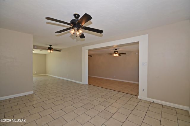 2602 E Coconino Vista, Tucson, AZ 85713