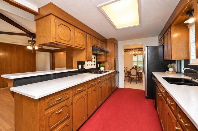 3207 Hamm Road, Pearland, TX 77581
