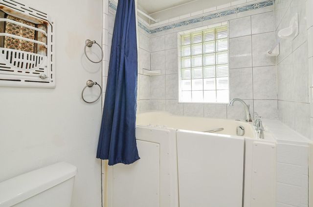 3207 Hamm Road, Pearland, TX 77581