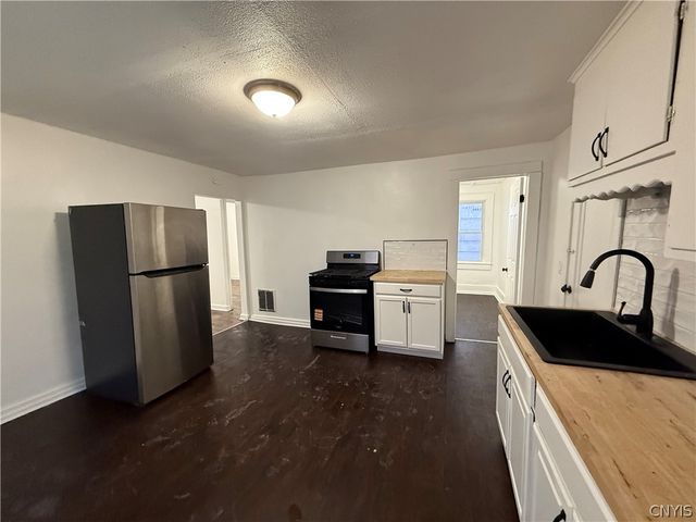 108 Spring Street, Syracuse, NY 13208