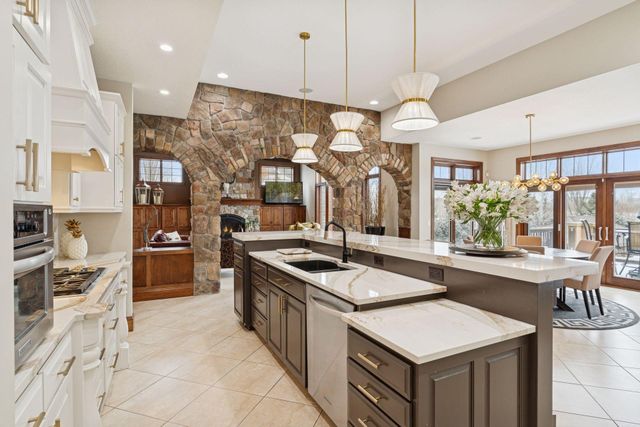 225 Calamus Circle, Medina, MN 55340