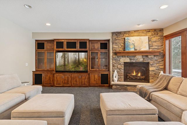 225 Calamus Circle, Medina, MN 55340