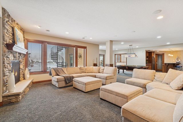 225 Calamus Circle, Medina, MN 55340