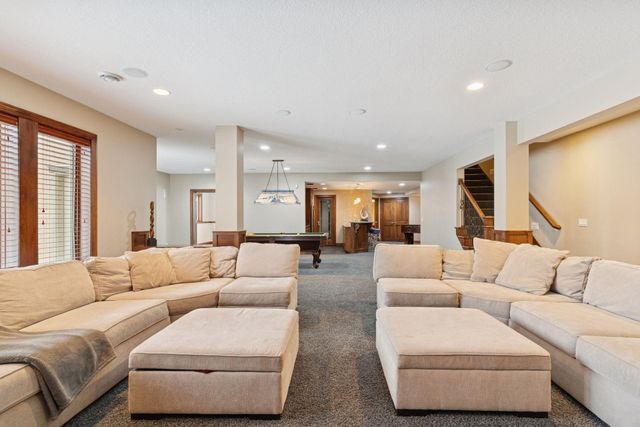 225 Calamus Circle, Medina, MN 55340