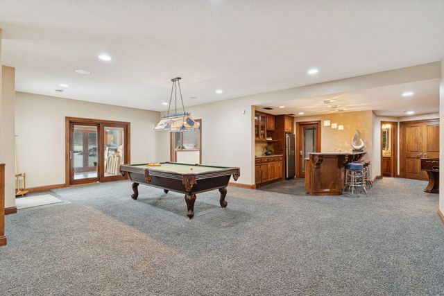225 Calamus Circle, Medina, MN 55340
