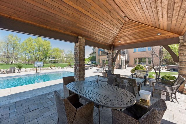 225 Calamus Circle, Medina, MN 55340